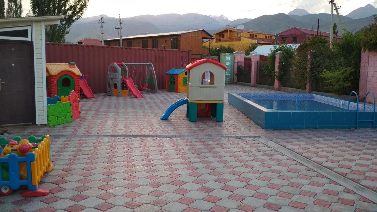 Mini-Pansionat Maksat Cholpon-Ata Exterior photo