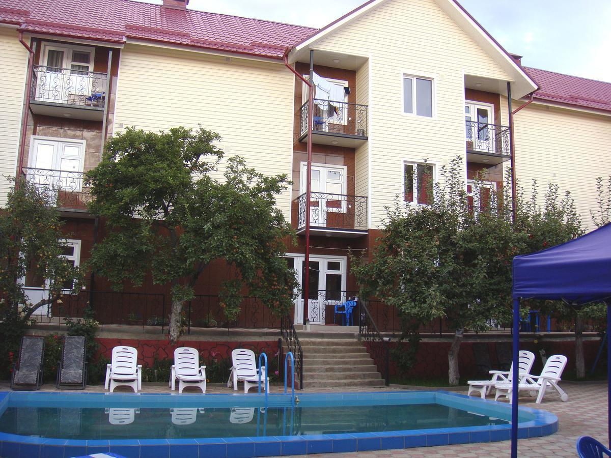 Mini-Pansionat Maksat Cholpon-Ata Exterior photo
